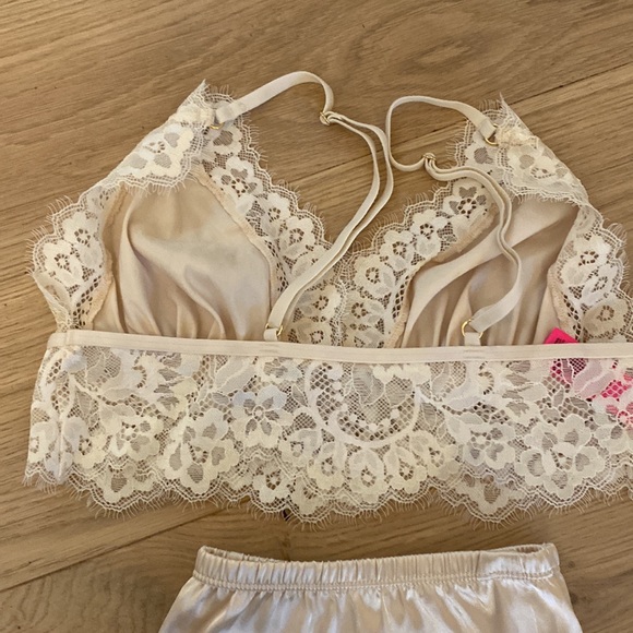 BNWOT’s LaSenza satin sleep set size small - Picture 3 of 4